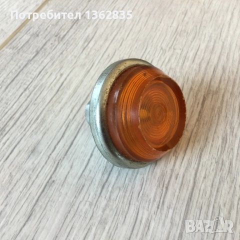 НОВ оригинален руски страничен мигач за калник за Жигули / Лада / ВАЗ, снимка 8 - Аксесоари и консумативи - 53041092