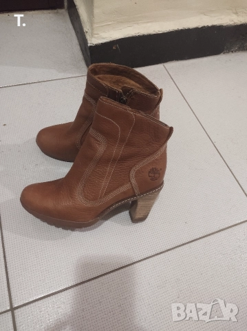 боти Thimbarlend , снимка 2 - Дамски боти - 52696107