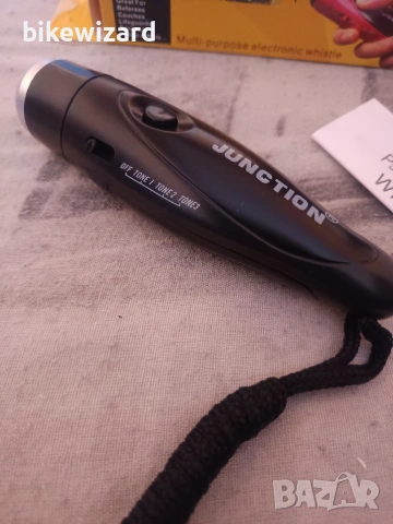 Electronic Sports Whistle One-Hand Operation – Black 52 Електронна спортна свирка НОВА, снимка 7 - Други спортове - 53150476