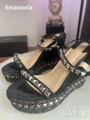 Louboutin сандали с платформа, снимка 18 - Сандали - 56202571