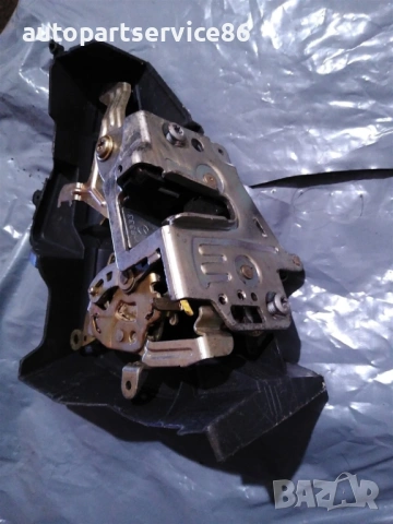 Механизъм за заключване задна лява врата за Mercedes E Class W210 (1998) 2027300535