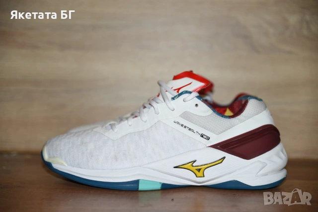 Mizuno оригинални маратонки, размер 42,5, снимка 2 - Маратонки - 53932831