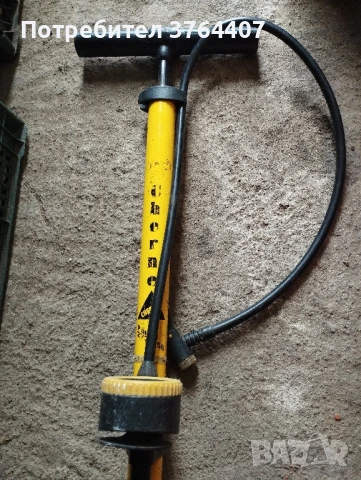 Помпа за велосипед 