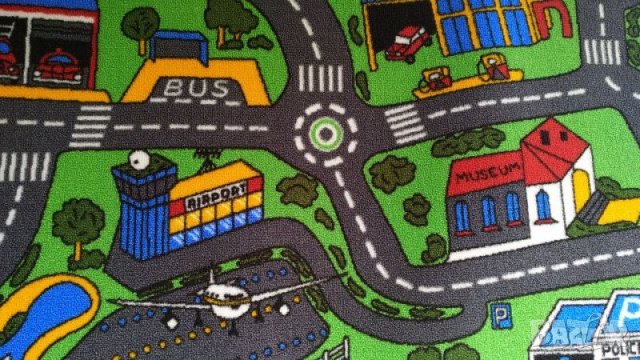 Детски килим улици,мокетени., снимка 3 - Килими - 25145723