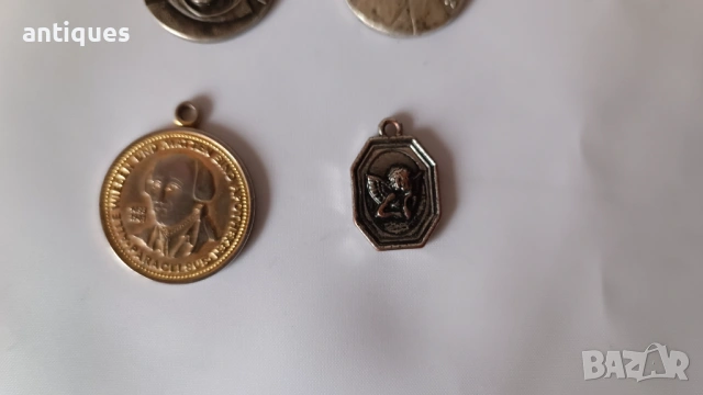 Стари религиозни медали - католически - сребърни и други, снимка 4 - Антикварни и старинни предмети - 53108512