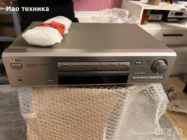 AKAI CD M 1200