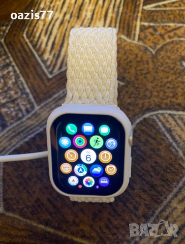 Apple Watch SE2. Часовникът е в отлично състояние без следи, ползван винаги с протектори, снимка 3 - Смарт часовници - 54043212