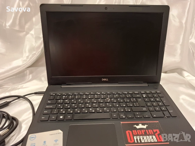 Лаптоп DELL Inspiron 15 3000, снимка 4 - Лаптопи за дома - 53077517