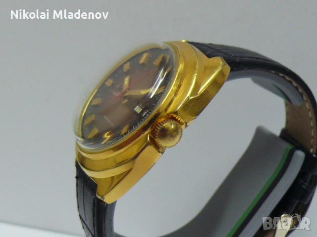 Съветски Позлатен ЧАЙКА/CHAIKA Мъжки ръчен часовник, работещ! С ден/дата, снимка 2 - Мъжки - 53178876