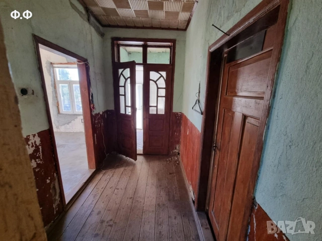 Къща  в село Кесарево , снимка 12 - Къщи - 53874478