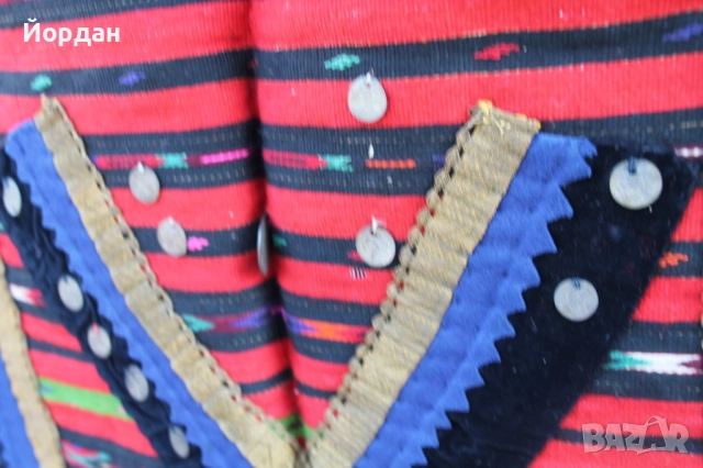 Престилка със сърма и сребърни монети, снимка 13 - Антикварни и старинни предмети - 52724044