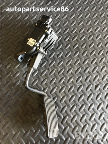 Педал за газ за KIA Ceed 1.6 CRDi (2007–2012) Hella 070615K0171