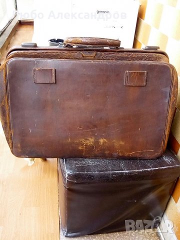 Стар куфар с инициали принадлежал на известният канадски актьор и художник James Edward Harvey.(1873, снимка 3 - Антикварни и старинни предмети - 35656394