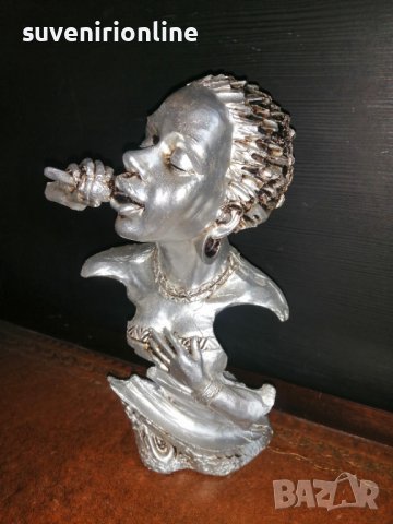 Декоративна статуетка музикант, снимка 1