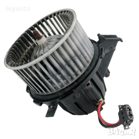 Мотор вентилатор парно AUDI A4 (B8) 2008-2015 ID: 156836