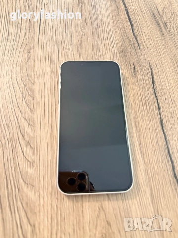 iPhone 13 Starlight като чисто нов, снимка 4 - Apple iPhone - 52258531