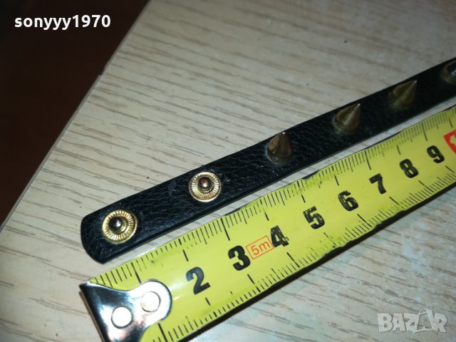 кожен нашииник с златни шипове-внос франция, снимка 11 - Колекции - 30315351