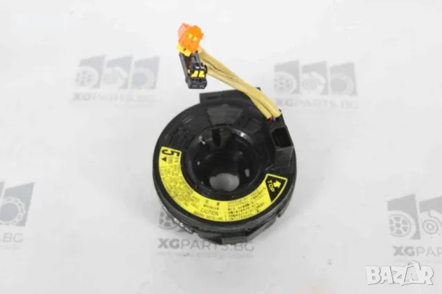  Лентов кабел за Toyota Corolla Verso (2003-2007)