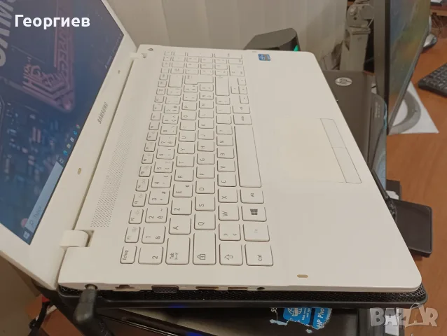 Лаптоп Samsung NP370RPE-AO2BG / 15,6", снимка 5 - Лаптопи за дома - 56104102