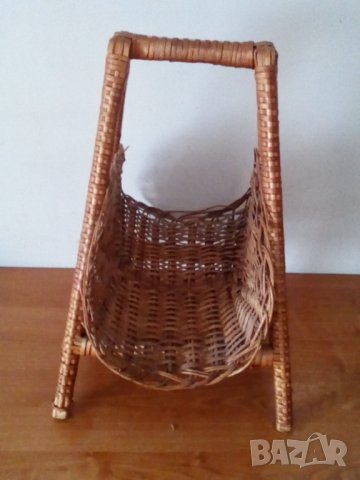 Поставка за вестници, ратан, снимка 3 - Градински мебели, декорация  - 42190968