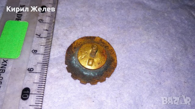 ТРЕТИ РАЗРЯД Стара СПОРТНА ЕМАЙЛИРАНА НРБ СОЦ ЗНАЧКА на ВИНТ 33503, снимка 2 - Колекции - 38970083