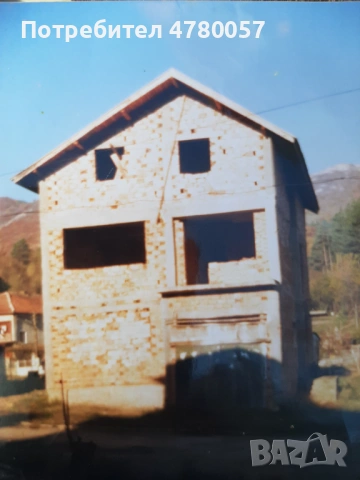 Продава се къща 292 кв.м. в с.Згориград 