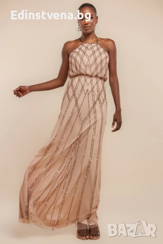Дамска бежова дълга рокля с пайети