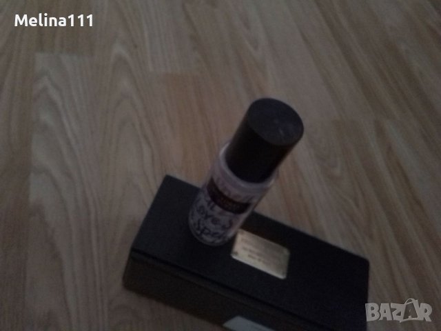 Парфюм за тяло със зл частици Виктория сикретс, снимка 2 - Дамски парфюми - 39496880