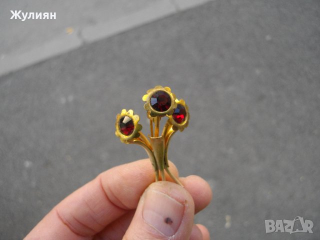 СТАРА ПОЗЛАТЕНА БРОШКА, снимка 4 - Антикварни и старинни предмети - 44199297