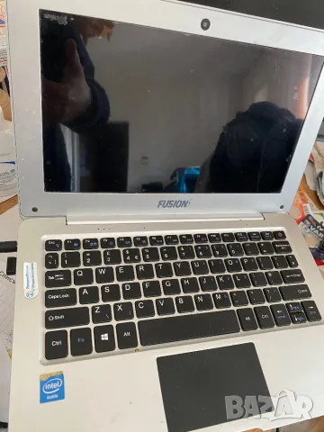 Лаптоп Fusion 5  10,6 инча, снимка 1