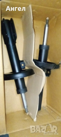 Предни амортисьори Opel Astra G