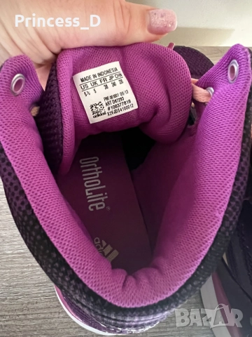 Adidas маратонки, снимка 4 - Маратонки - 56544239