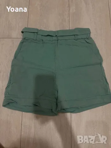 Панталони за момиче, снимка 2 - Детски къси панталони - 50394505