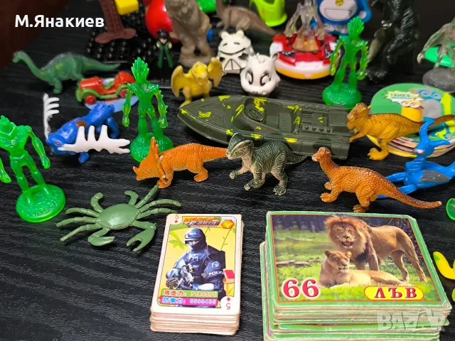 Различни фигурки и карти с животни, снимка 3 - Фигурки - 55971578