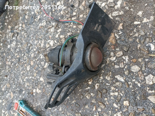 Халоген BMW E65, снимка 2 - Части - 53886040