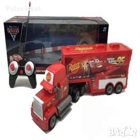 Радиоуправляем камион Mack Rust-eze Transporter с Мълнията Маккуин, снимка 7 - Коли, камиони, мотори, писти - 52416440