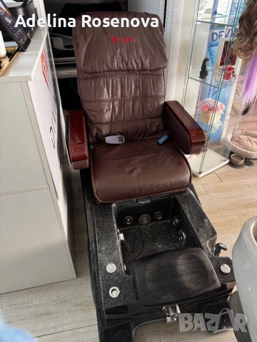 Стол за педикюр 