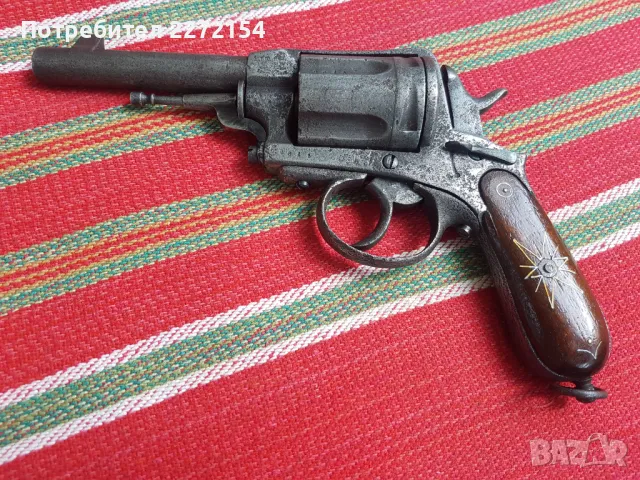 Армейски револвер пистолет Гасер с предпазител