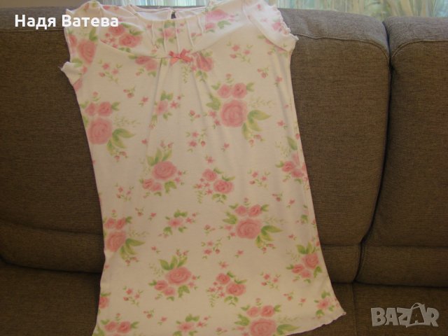 Нощничка на NEXT за 7-8 год. мочиче