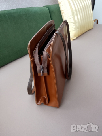 Дамска делова чанта от изкуствена кожа +подарък , снимка 2 - Чанти - 44630605