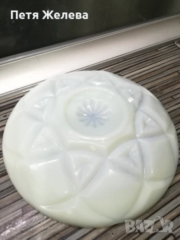 Пепелник от аркопал( диаметър 18,5), снимка 3 - Антикварни и старинни предмети - 50711852