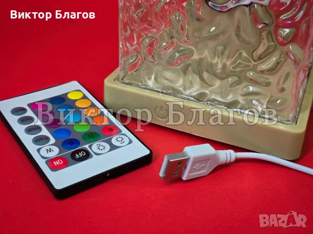 Квадратна лампа проектор - въртяща, снимка 5 - Настолни лампи - 49853322