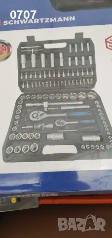 Комплект инструменти , снимка 2 - Куфари с инструменти - 49525094