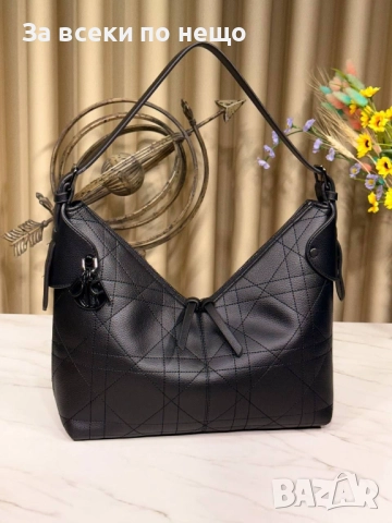 Christian Dior Дамска Чанта Кристиян Диор - Налични Различни Цветове Код E1135, снимка 3 - Чанти - 52658426