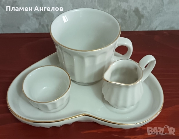 Порцеланов комплект за кафе. 