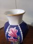Немска порцеланова ваза с флорални мотиви и позлата , снимка 3