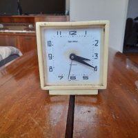 Стар часовник,Будилник Sevani #2, снимка 1 - Антикварни и старинни предмети - 32158123