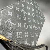 Чантички клъч Louis Vuitton, снимка 17 - Портфейли, портмонета - 42823303