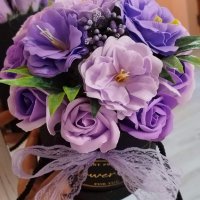 💜Ново💜Страхотен лилав разкош от сапунени цветя, снимка 1 - Подаръци за жени - 42846129