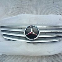 Оригинална предна решетка за Mercedes Bklasse W245, снимка 1 - Аксесоари и консумативи - 30597935